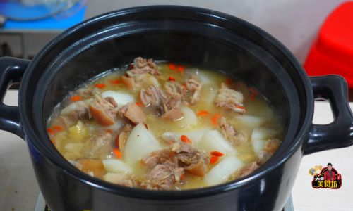 Mastering the Art of Delicious Mutton Stew with Radish
