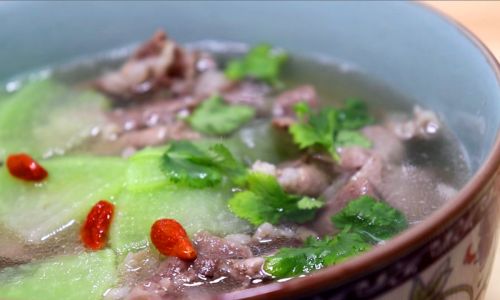 A Simple Guide to Making Lamb and Radish Stew