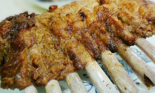 The Art of Perfectly Pan-Seared Lamb Chops:How Long Should You Cook Them?