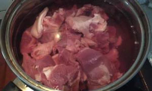Mastering the Art of Crafting a Delicious Lamb Chop and Chinese Yam Soup