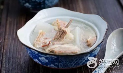 Mastering the Art of Crafting a Delicious Lamb Chop and Chinese Yam Soup