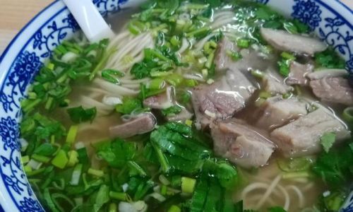 Mastering the Art of Simple yet Delicious Goat Face Dishes