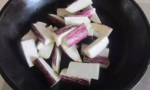 Mastering the Art of Frying Eggplant:Perfect Timing and Techniques for Crispy,Tender Results