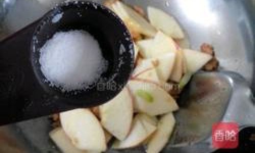 Mastering the Art of Stir-Fried Apples:A Comprehensive Guide to Culinary Perfection