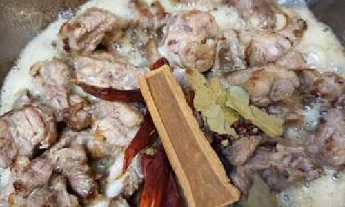 Mastering the Art of Flavor:Essential Ingredients to Eliminate Fishy Odor When Frying Ribs