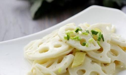 Mastering the Art of Stir-Fried Lotus Root Slices:A Homely Delight