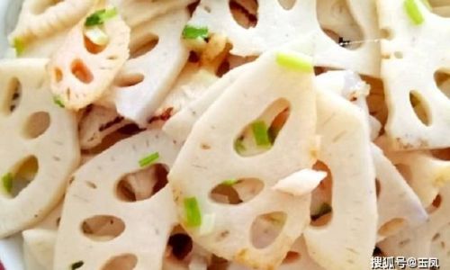 Mastering the Art of Stir-Fried Lotus Root Slices:Cooking Time and Techniques Unveiled