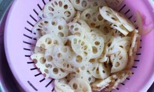 Mastering the Art of Stir-Fried Lotus Root:A Culinary Guide to Crispy Perfection