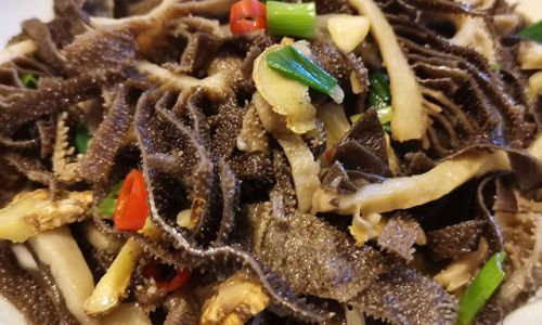 Mastering the Art of Stir-Fried Beef Tripe:A Step-by-Step Guide to Authentic Chinese Flavors