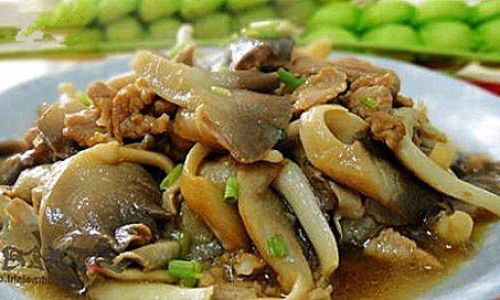 Mastering the Art of Stir-Frying Mushrooms:The Science Behind Perfect Timing and Technique