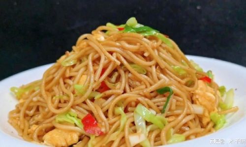 Mastering the Art of Making Delicious Fried Noodles:A Comprehensive Guide