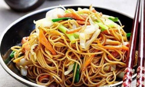 Mastering the Art of Simple and Delicious Stir-Fried Noodles:A Step-by-Step Guide