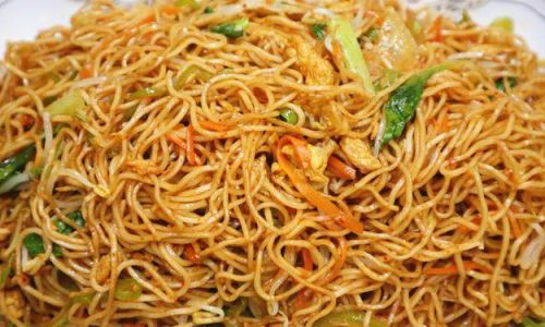Mastering the Art of Noodle Preparation for Authentic Chow Mein:A Comprehensive Guide