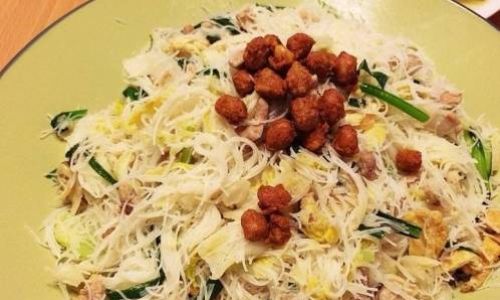 The Ultimate Guide to Preparing Stir-Fried Rice Noodles:Essential Ingredients and Expert Tips