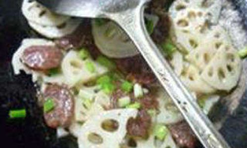 Mastering the Art of Stir-Fried Spicy Lotus Root:A Step-by-Step Guide to Culinary Perfection