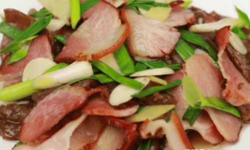 The Great Debate:Should You Boil Preserved Pork LàRòu)Before Stir-Frying?