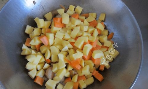 Mastering the Art of Cooking Curry:How Long to Fry Curry for Perfect Flavor and Texture