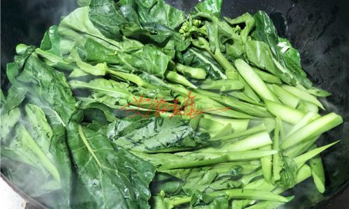 Mastering the Art of Cooking Chinese Broccoli Gai Lan)Without Bitterness:A Comprehensive Guide