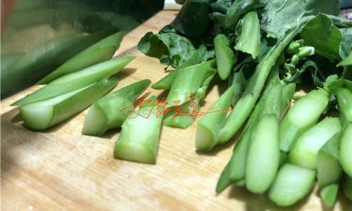 Mastering the Art of Cooking Chinese Broccoli Gai Lan)Without Bitterness:A Comprehensive Guide