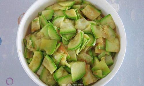 Mastering the Art of Stir-Fried Zucchini:A Comprehensive Guide to Crispy,Flavorful Perfection