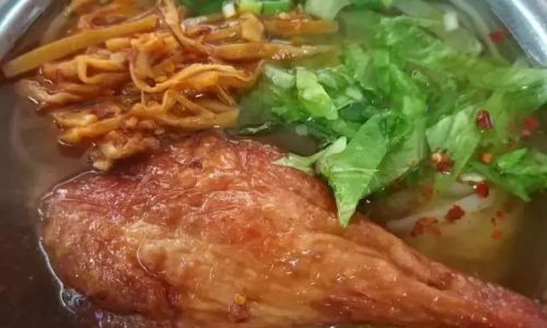 How to Make Delicious Dried Radish and Duck Leg Stew