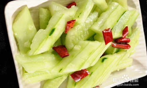 How to Make Refreshing Cucumber Salad