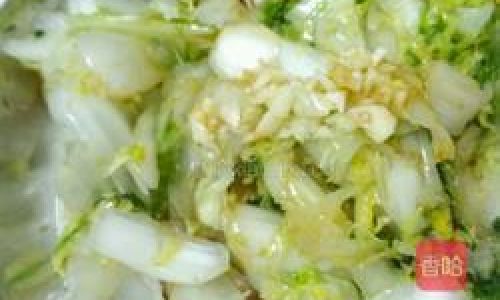 How to Make a Delicious Cold and Dressed Chinese Cabbage Salad