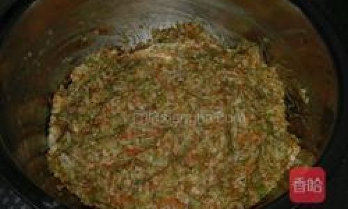 How to Make a Delicious Lotus Root and Pork Dumpling Filling