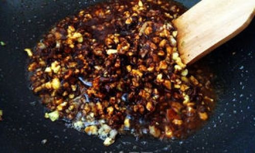 How to Make Authentic Lao Bei Jing Zhajiang Old Beijing Fried Sauce Pasta)