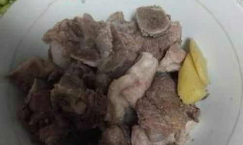 How to Make Spicy Sichuan-Style Pork Ribs Lazi Pork Ribs)