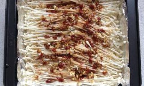 How to Make Oven-Baked Enoki Mushrooms:A Delightful Culinary Adventure