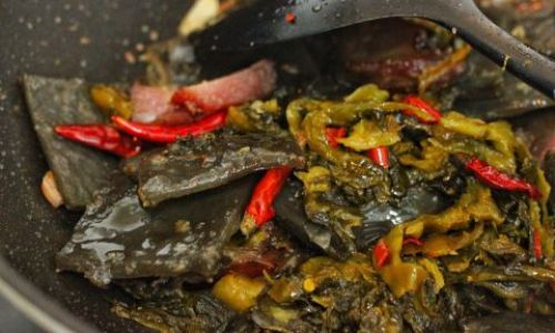 How to Make Fermented Bamboo Pulp Stir-Fried Pork with Repast Sauce