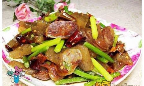 How to Make Fermented Bamboo Pulp Stir-Fried Pork with Repast Sauce