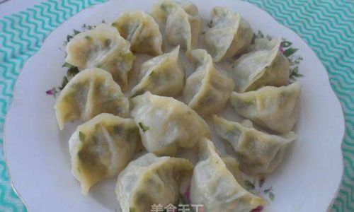How to Make a Delicious Leek and Egg Dumpling Filling