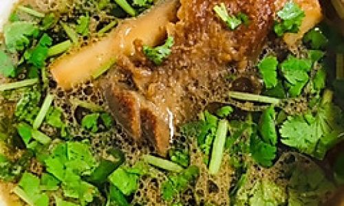 How to Make Delicious Lamb Shank Bone Soup:A Culinary Journey