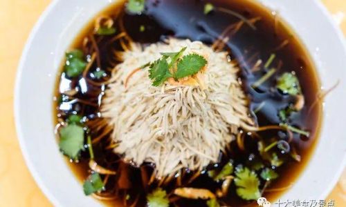 The Culinary Delights of Yangzhou:An Exploration of Its Unique Snacks