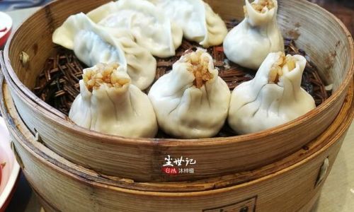 Exploring the Culinary Delights of Yangzhou:A Guide to Its Signature Snacks