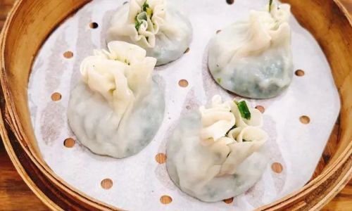 Exploring the Culinary Delights of Yangzhou:A Guide to Its Signature Snacks