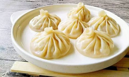 Mastering the Art of Making Yangzhou Soup Dumpling Wrappers