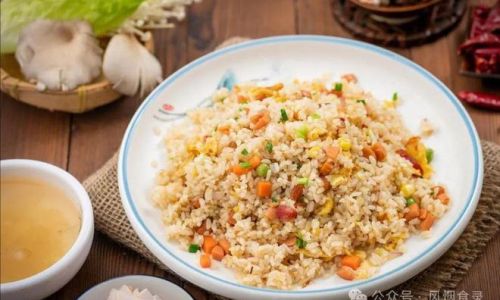 The Authentic Ingredients of Yangzhou Fried Rice:A Culinary Journey