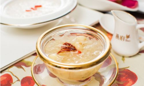 Exploring the Delicacies:What Ingredients Can Be Stewed Together with Birds Nest