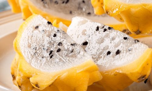 Why Pitaya Fruits Dragon Fruit)Command Such a High Price