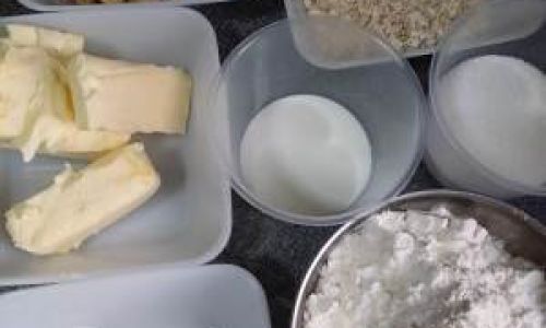 Crafting Delicious Oat and Cashew Cookies:A Step-by-Step Recipe