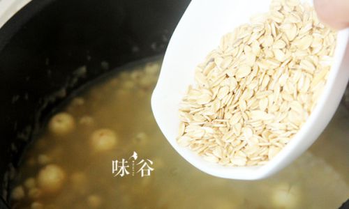 How to Make a Perfect Bowl of Oatmeal Porridge
