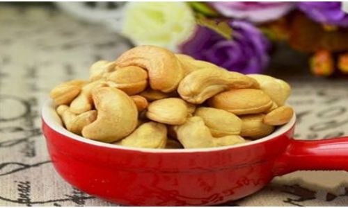 How to Make Salt-Baked Cashews:A Step-by-Step Guide