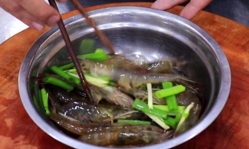 Mastering the Art of Making Crispy and Flavorful Salt-Baked Duck Legs:A Comprehensive Guide