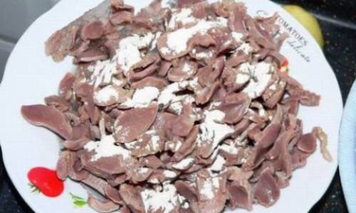 An Introduction to the Recipe for Salt-Baked Chicken Gizzards