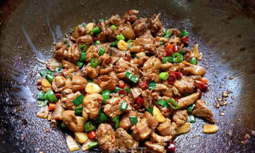 Mastering the Art of Stir-Fried Chicken:A Guide to Tender,Flavorful Perfection