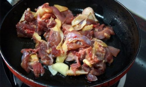 Mastering the Art of Cooking Delicious and Easy Stir-Fried Chicken Chunks:A Comprehensive Guide