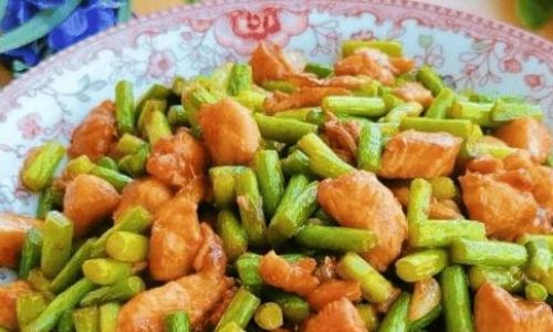 Mastering the Art of Stir-Fried Chicken Cubes:Tips for Tender,Flavorful Perfection